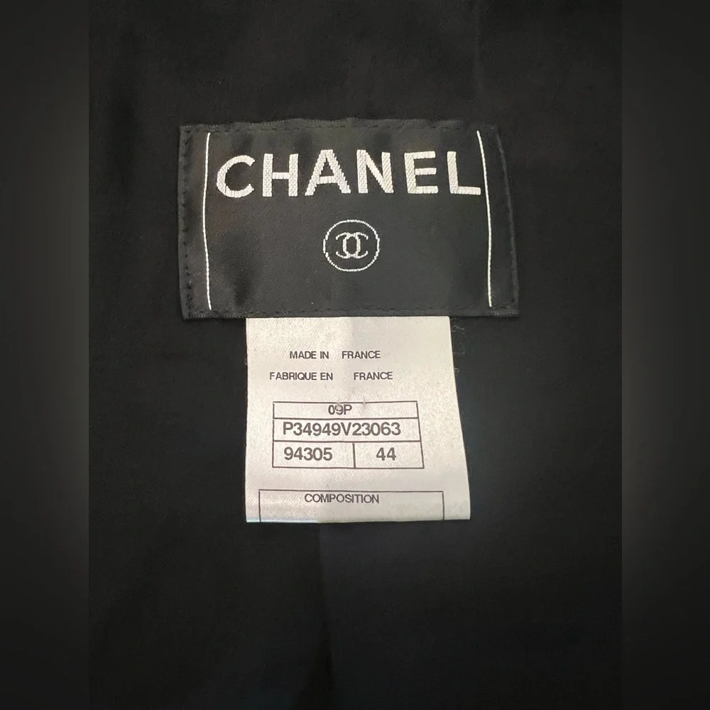 Chanel New CC Camellia Buttons Black Tweed Double Breasted Jacket size 44